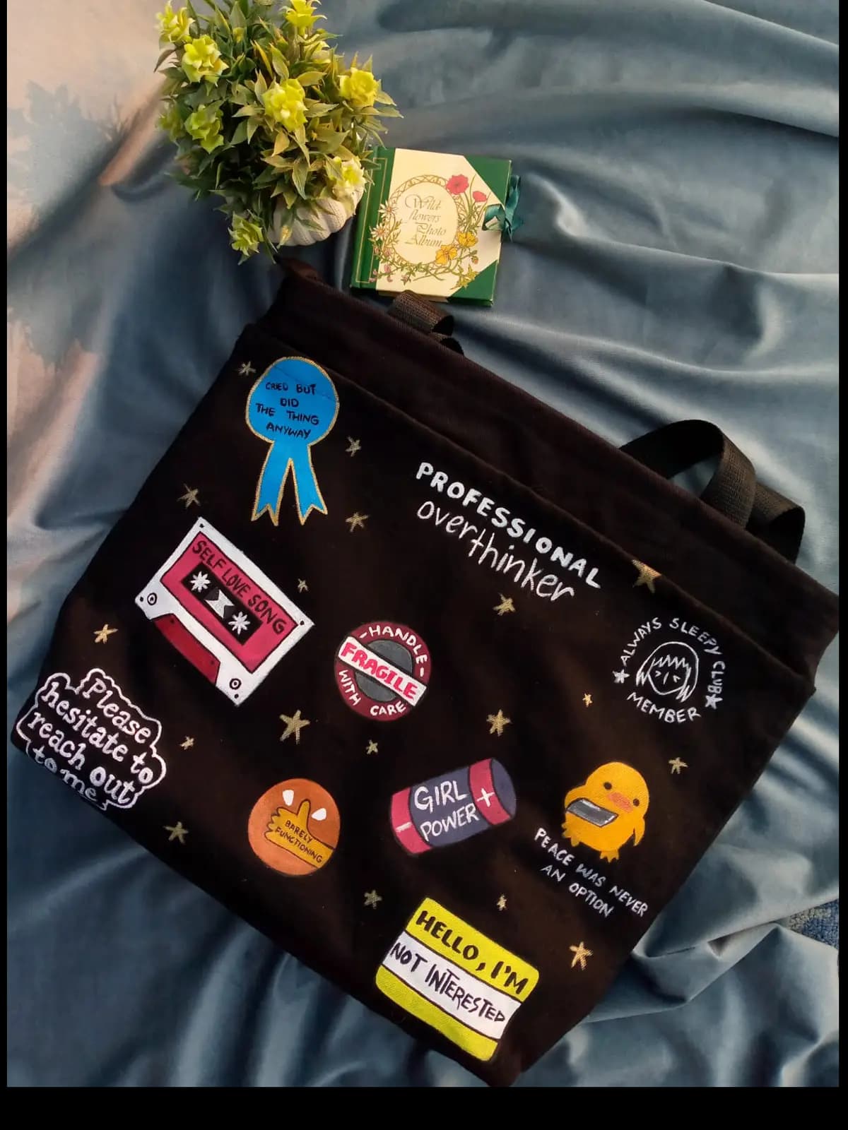 GIRL POWER TOTE BAG WITH ALL FEATURES