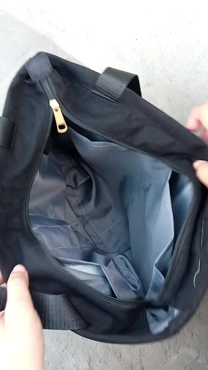 GIRL POWER TOTE BAG WITH ALL FEATURES