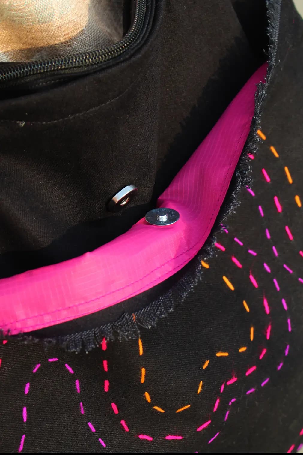 DOODLE WOODLE ( HAND EMBROIDERED BAG )