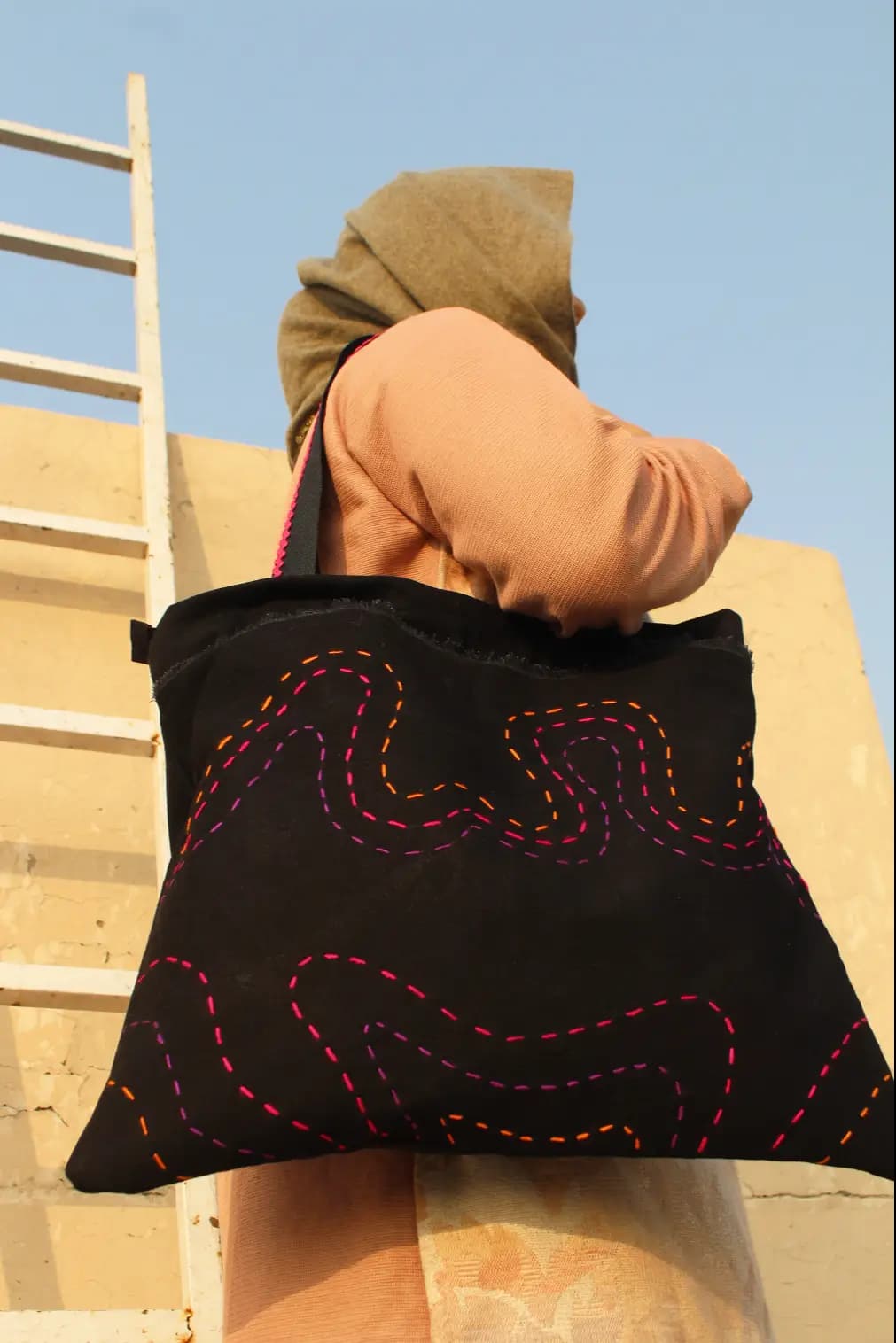 DOODLE WOODLE ( HAND EMBROIDERED BAG )